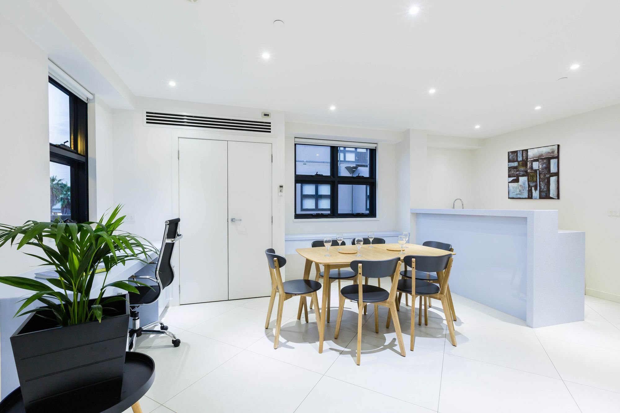 Maddison, 3Bdr Port Melbourne Apartment Екстериор снимка